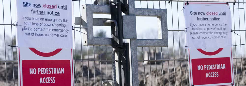 closed building site security at entrance